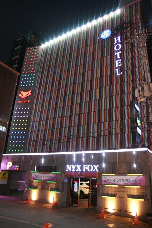 Nyx Fox Hotel Cheonan Чхонан Экстерьер фото